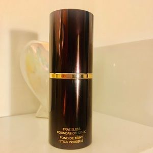 Tom Ford Traceless Foundation